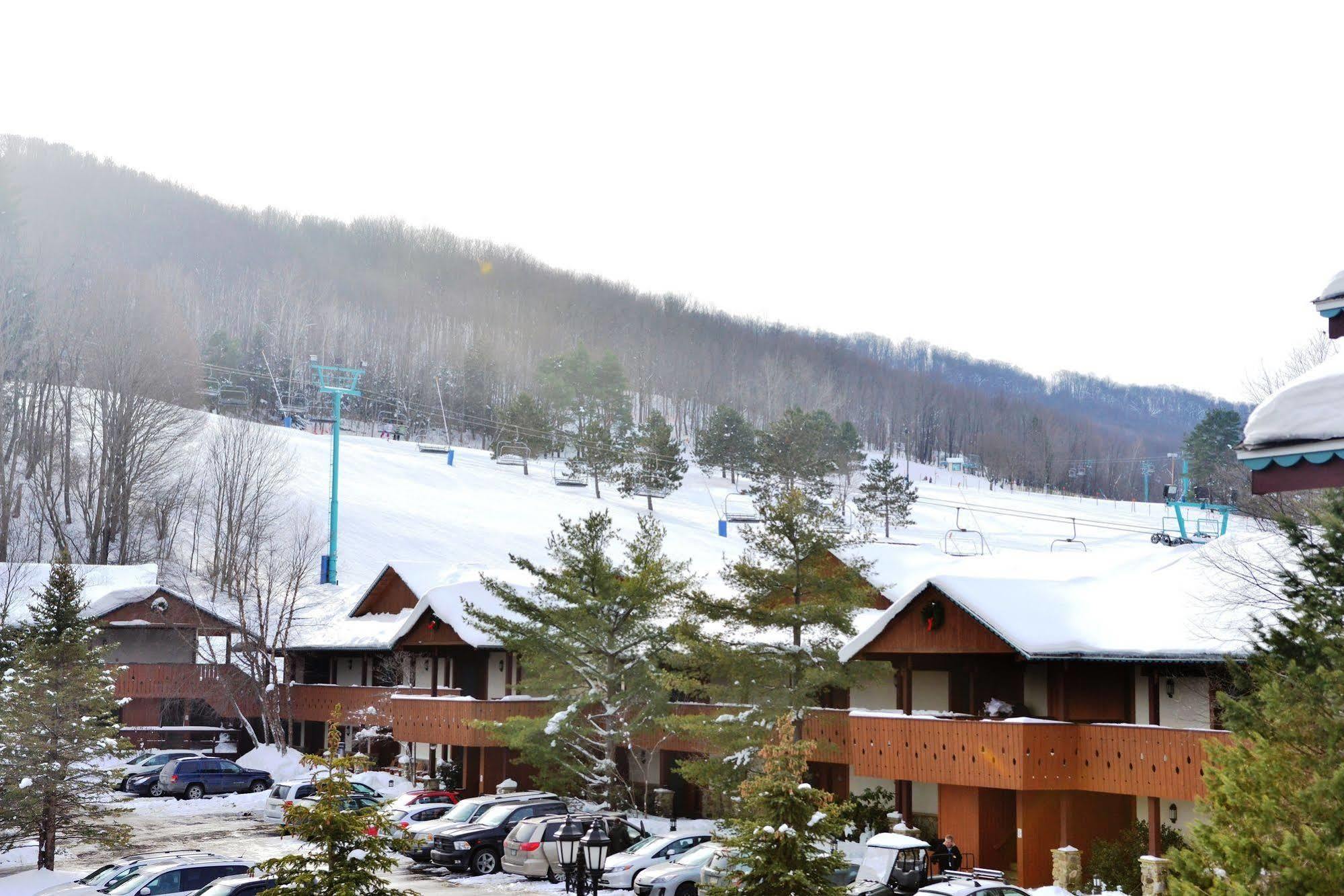 The Inn At Holiday Valley Ellicottville Exterior photo